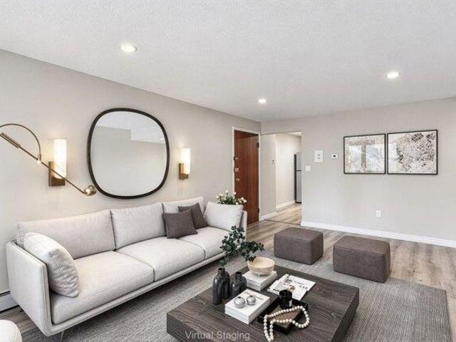 Condo for sale in Mid-Cambridge, Cambridge