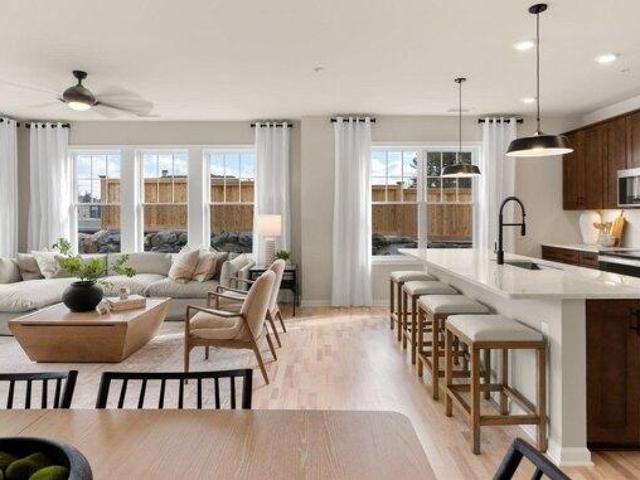 Condo for sale in Canton Junction, Canton