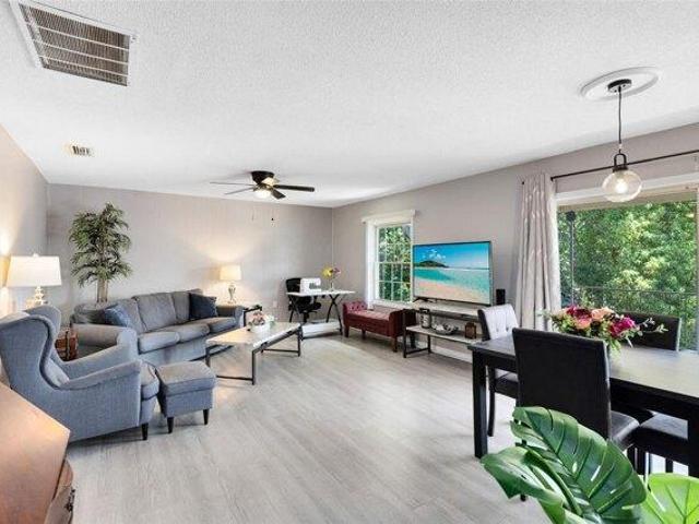 Condo for sale in Casselberry, Florida