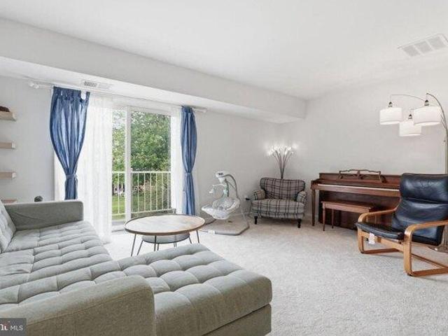 Condo for sale in Virginia