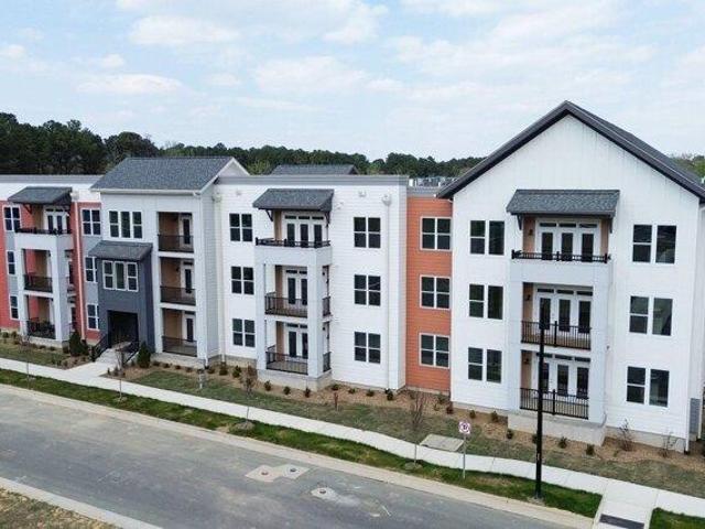 Condo for sale in Chapel Hill, North Carolina