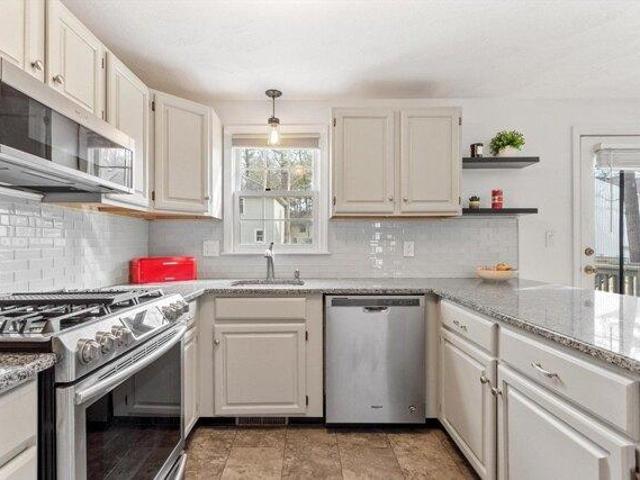 Condo for sale in Chelmsford, Massachusetts