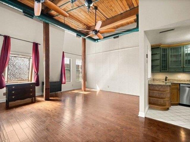 Condo for sale in Chelmsford, Massachusetts