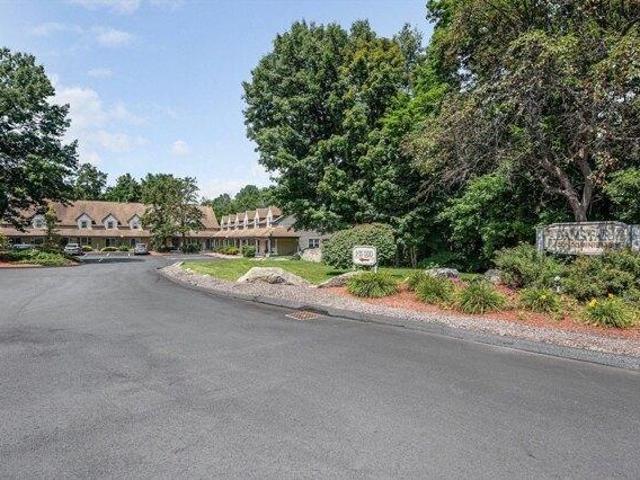 Condo for sale in Chelmsford, Massachusetts