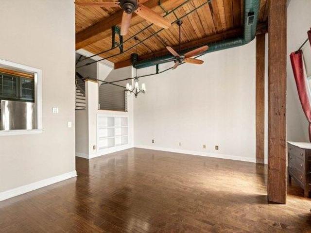 Condo for sale in North Chelmsford, Chelmsford
