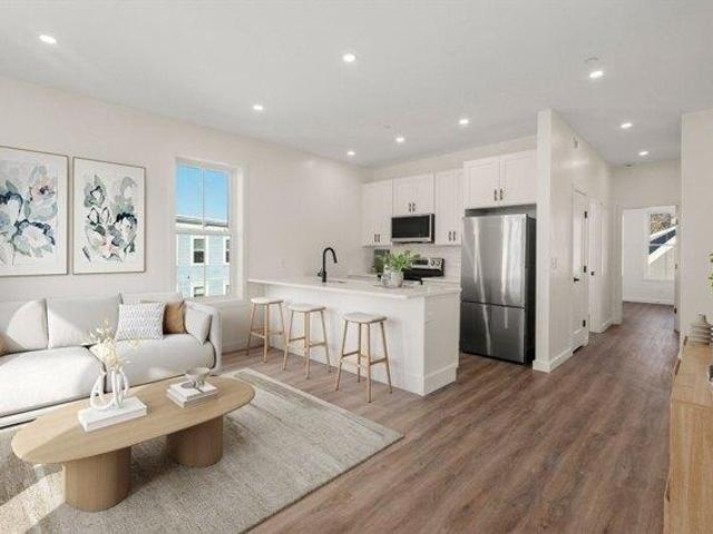 Condo for sale in Chelsea, Massachusetts