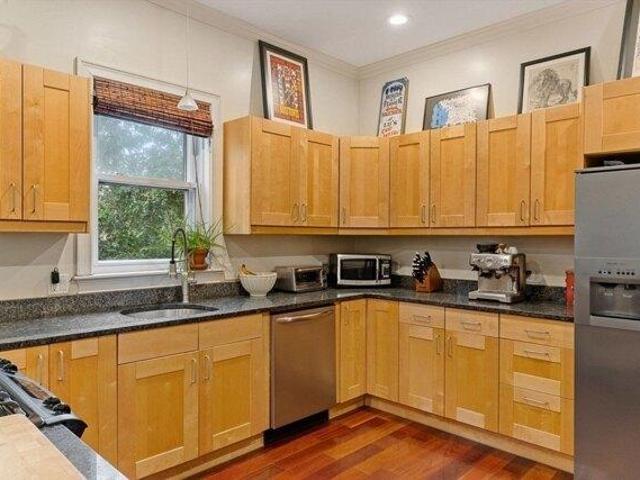 Condo for sale in Chelsea, Massachusetts