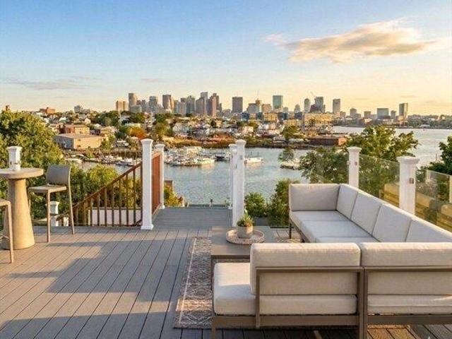 Condo for sale in Chelsea, Massachusetts