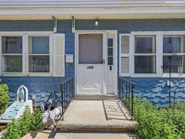 Condo for sale in Chelsea, Massachusetts