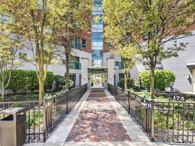 Condo for sale in Chelsea, Massachusetts