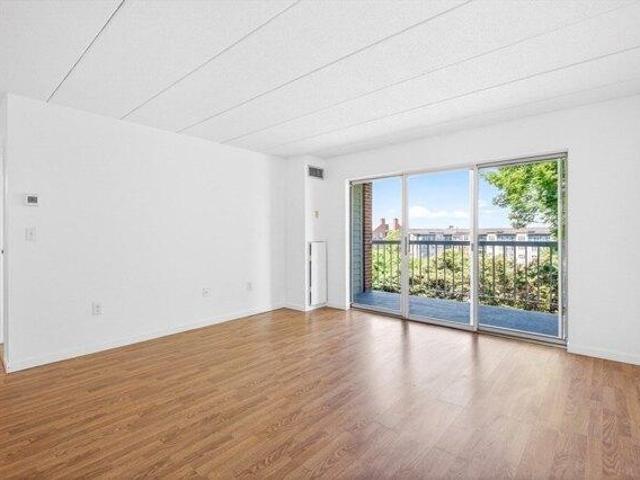 Condo for sale in Chelsea, Massachusetts