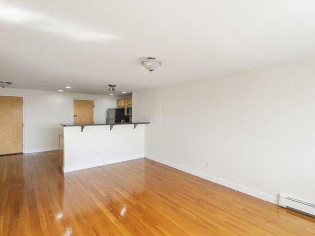 Condo for sale in Chelsea, Massachusetts