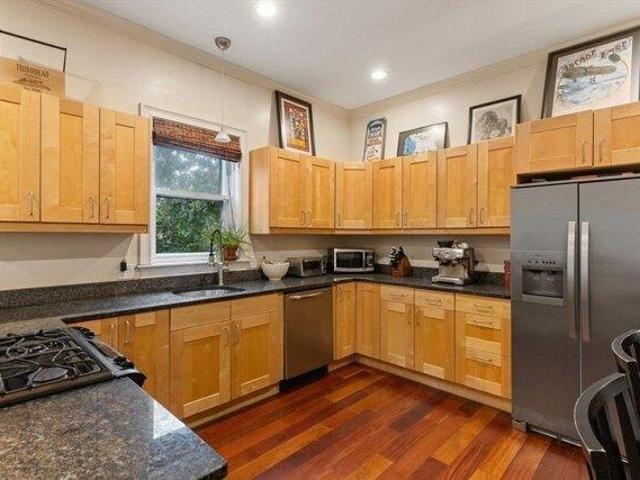 Condo for sale in Chelsea, Massachusetts