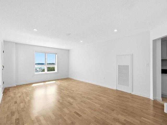 Condo for sale in Chelsea, Massachusetts
