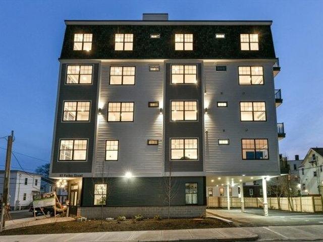 Condo for sale in Chelsea, Massachusetts