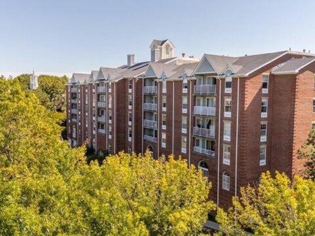 Condo for sale in Admirals Hill, Chelsea