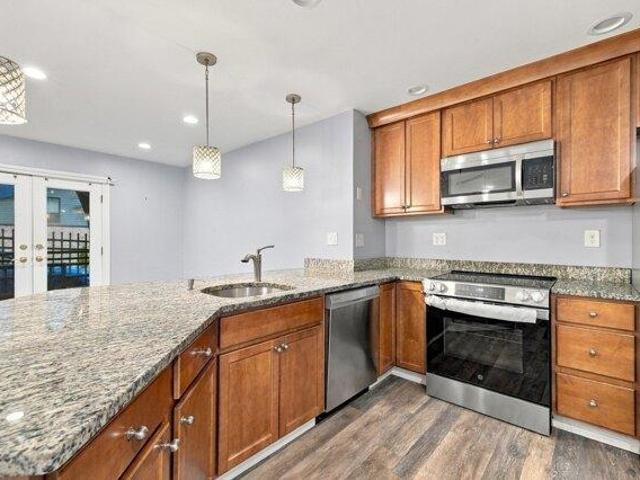 Condo for sale in Bellingham Hill, Chelsea
