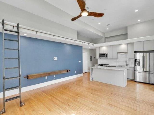 Condo for sale in Box District, Chelsea