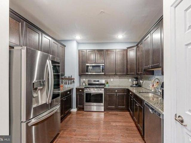Condo for sale in Garden State Park — Plaza Grande, Cherry Hill Township