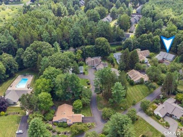 Condo for sale in Cheshire, Connecticut