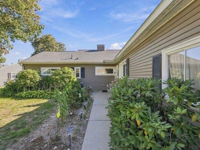 Condo for sale in Hampden, Massachusetts