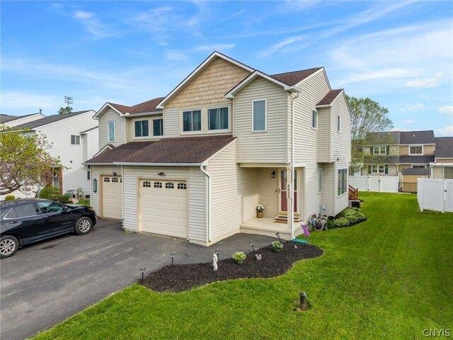 Condo for sale in Cicero, New York
