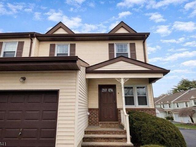 Condo for sale in Clark, New Jersey