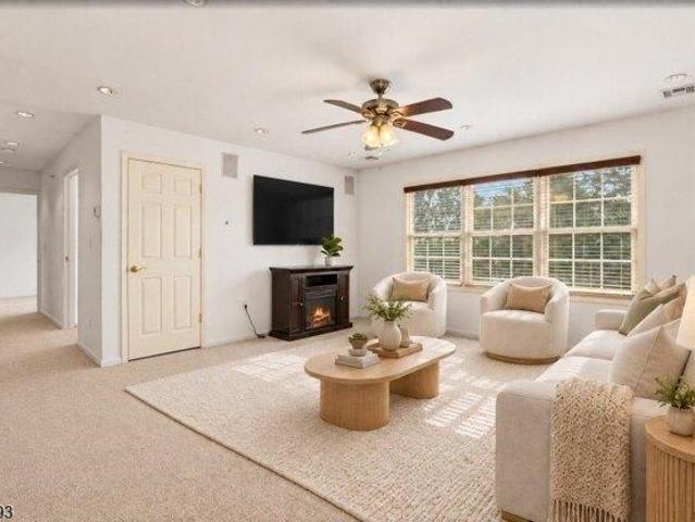 Condo for sale in Goodmans Crossing, Scotch Plains
