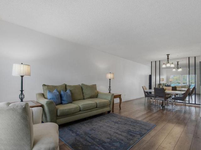 Condo for sale in Clearwater, Florida