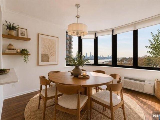 Condo for sale in Cliffside Park, New Jersey