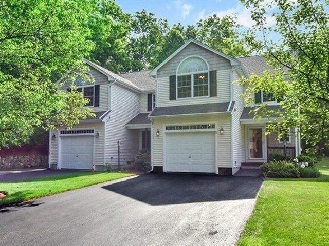 Condo for sale in Clinton, Massachusetts