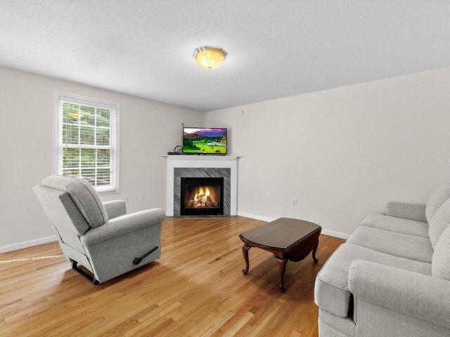 Condo for sale in Clinton, Massachusetts