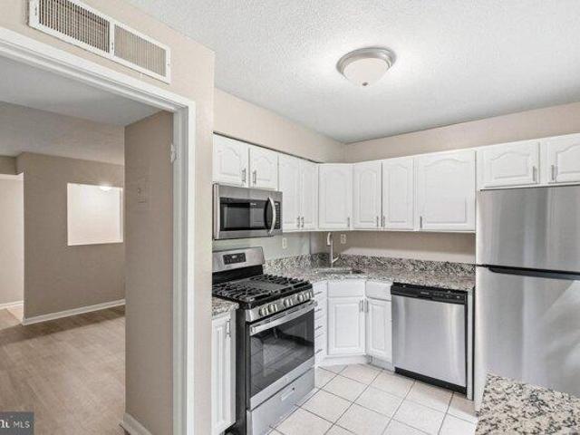 Condo for sale in Annapolis Junction, Maryland