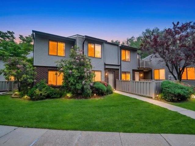 Condo for sale in Centereach, New York