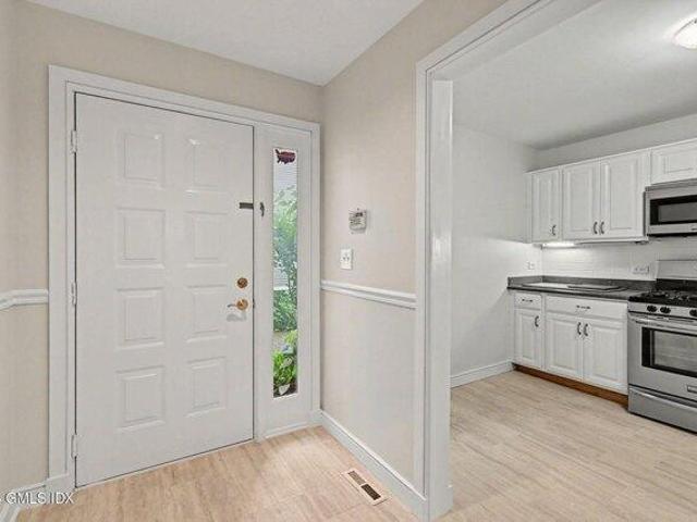 Condo for sale in Greenwich, Connecticut
