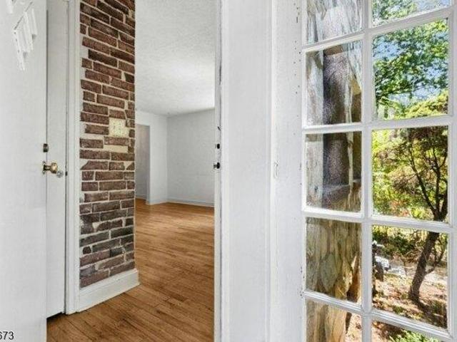 Condo for sale in Cranford, New Jersey