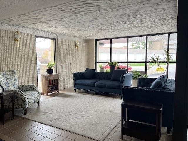 Condo for sale in Cranston, Rhode Island