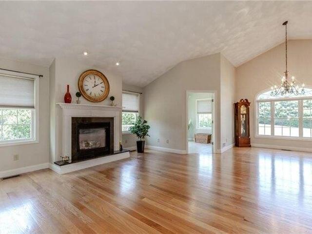 Condo for sale in Cranston, Rhode Island