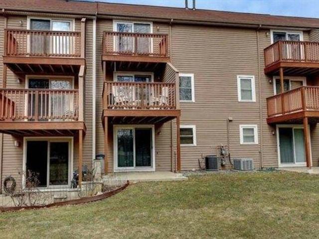 Condo for sale in Cumberland, Rhode Island