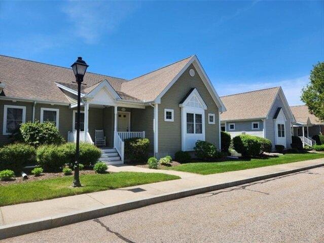 Condo for sale in Cumberland, Rhode Island