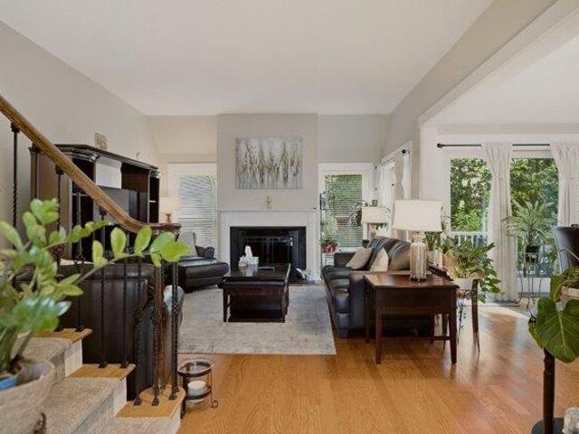 Condo for sale in Dartmouth, Bristol County