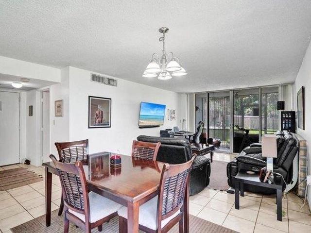Condo for sale in Davie, Florida