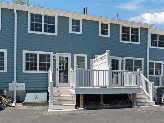 Condo for sale in Dedham, Massachusetts
