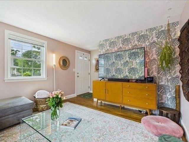 Condo for sale in Dedham, Massachusetts