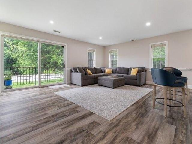 Condo for sale in Oakdale, Dedham