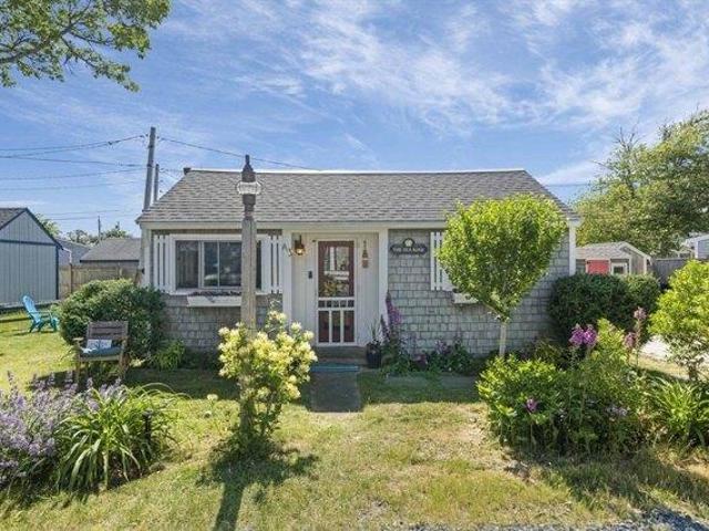 Condo for sale in Dennis, Massachusetts