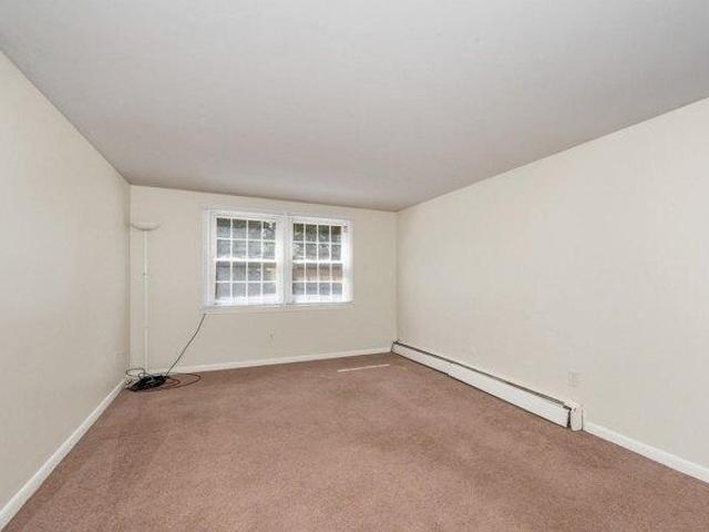 Condo for sale in Garden Meadows, Derry