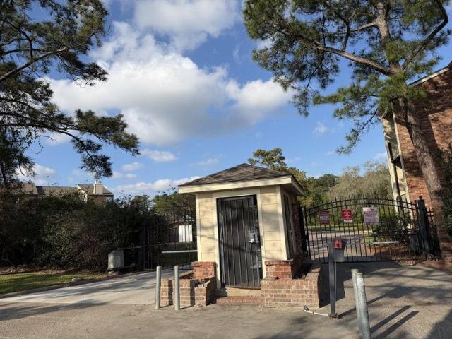 Condo for sale in Dickinson, Texas