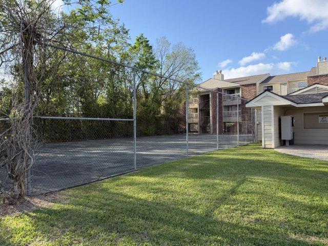 Condo for sale in Dickinson, Texas