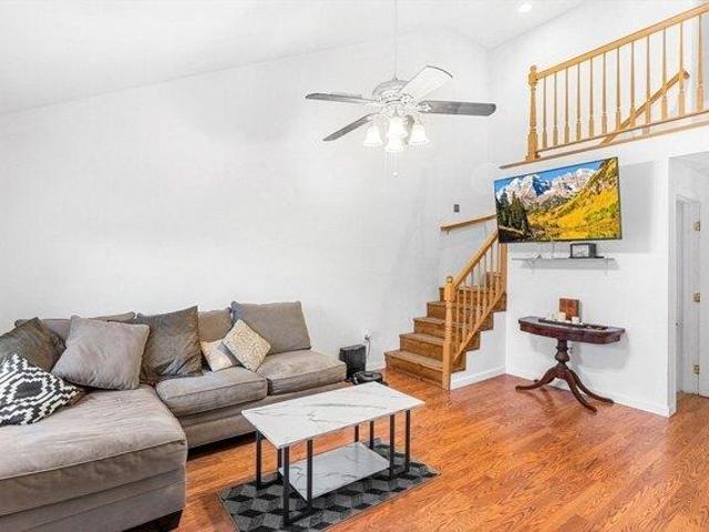 Condo for sale in Dracut, Massachusetts